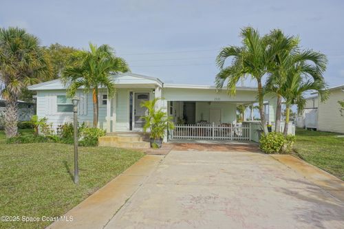 7535 Agawam Rd, Micco, FL, 32976-7716 | Card Image