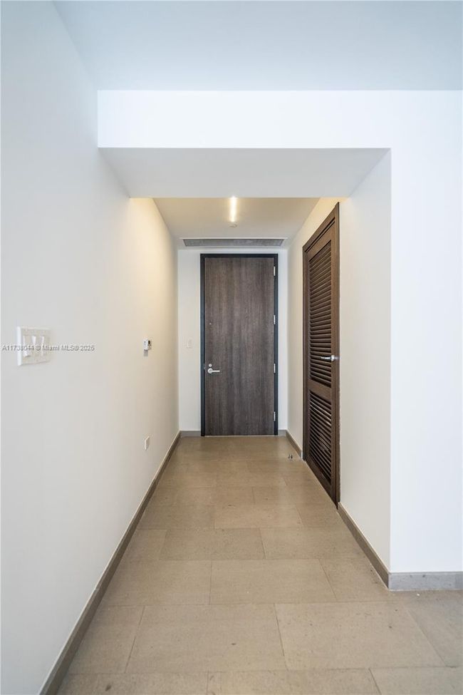 STE-806 - 88 Sw 7 Th St, Condo with 3 bedrooms, 3 bathrooms and null parking in Miami FL | Image 21
