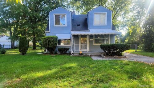 17134 Brady, Redford, MI, 48240-2112 | Card Image
