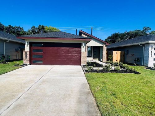 12916 Wempe Way, Houston, TX, 77047 | Card Image