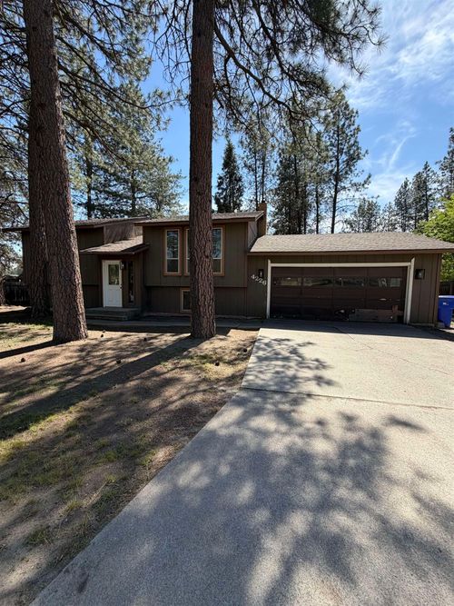 4226 E Chris Ct, Mead, WA, 99021 | Card Image