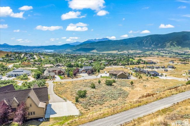 19 - 4349 Snowflake Cir, House other with 4 bedrooms, 6 bathrooms and 4 parking in Eden UT | Image 15