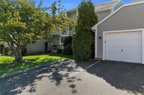 unit-134-675 Townsend Ave, New Haven, CT, 06512-3178 | Card Image