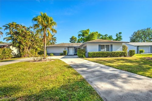 5661 Eichen Circle E, FORT MYERS, FL, 33919 | Card Image