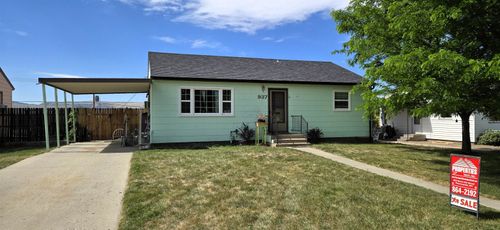 937 Fremont St, Thermopolis, WY, 82443-2928 | Card Image