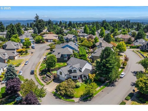 1851 Churchill Ter, West Linn, OR, 97068-2542 | Card Image