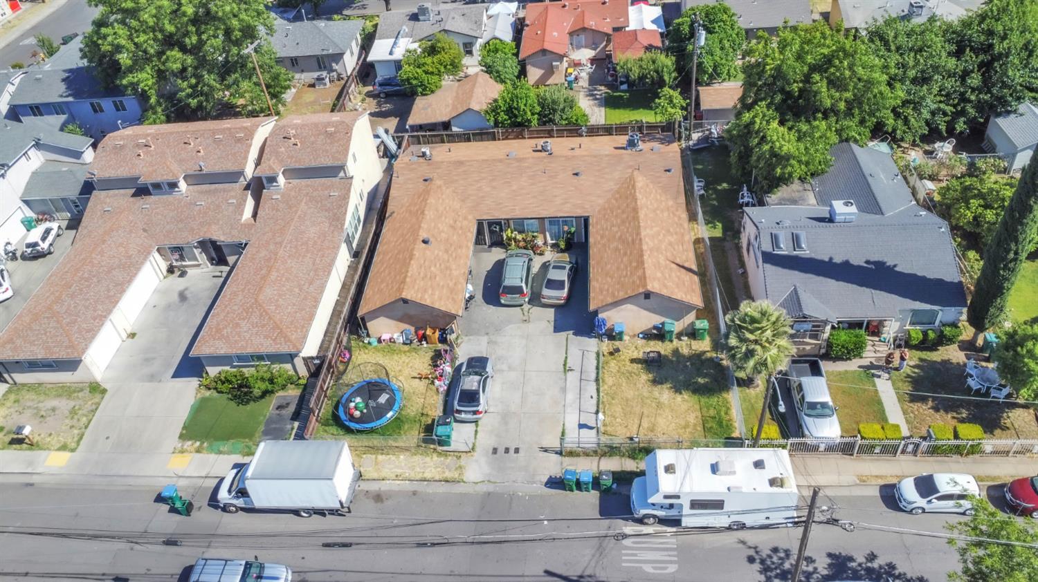 Residential Income in Stockton 4