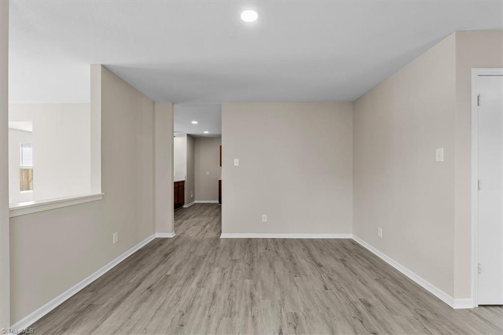 Residential in Rural Hall 5