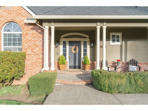 5555 Summit St, West Linn, OR, 97068-2859 | Card Image