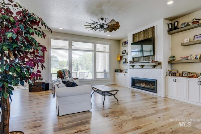22608 Aura Vista Way, House other with 3 bedrooms, 4 bathrooms and 5 parking in Caldwell ID | Image 8
