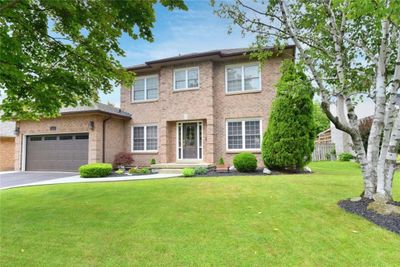 3 Suter Cres, House other with 5 bedrooms, 3 bathrooms and 6 parking in Dundas ON | Image 1