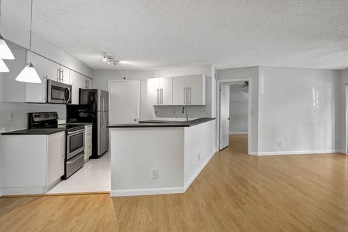 apt-1005-9999 Summerbreeze Dr, Sunrise, FL, 33322-5880 | Card Image