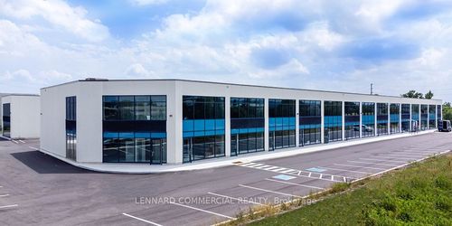 7-760 Laurentian Dr, Burlington, ON, L7N0A4 | Card Image