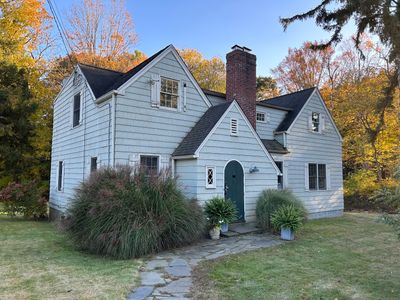 195 Old Kings Highway, House other with 3 bedrooms, 3 bathrooms and null parking in Wilton CT | Image 1