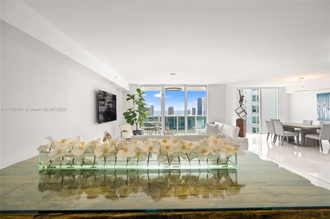 UNIT-2807 - 3301 Ne 183 Rd St, Condo with 3 bedrooms, 4 bathrooms and null parking in Aventura FL | Image 7
