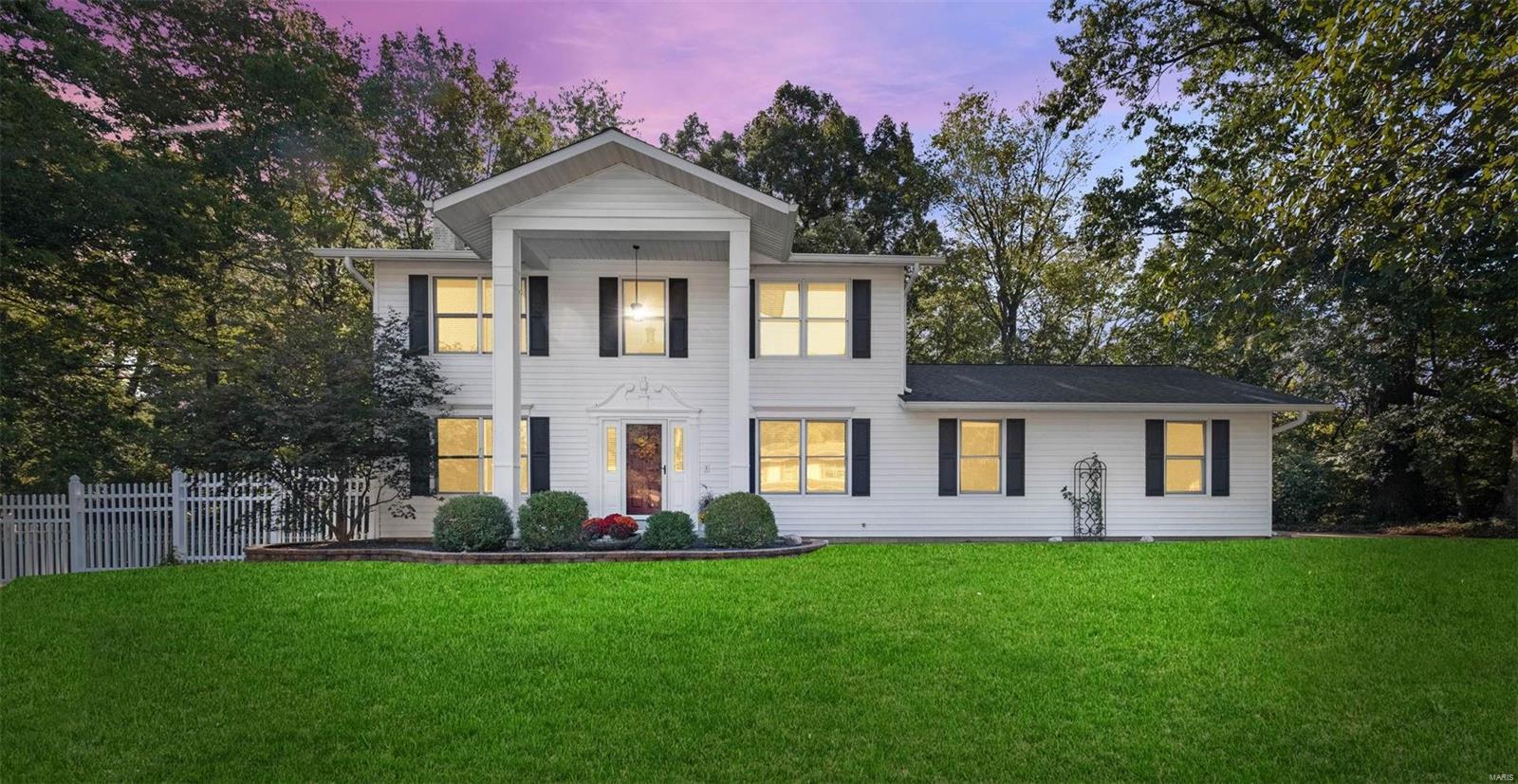Silver Ridge Dr, Saint Peters, MO 63376