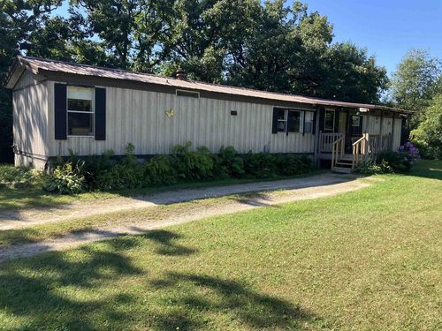 E815 Cobbtown Road, Farmington, WI, 54981 | Card Image