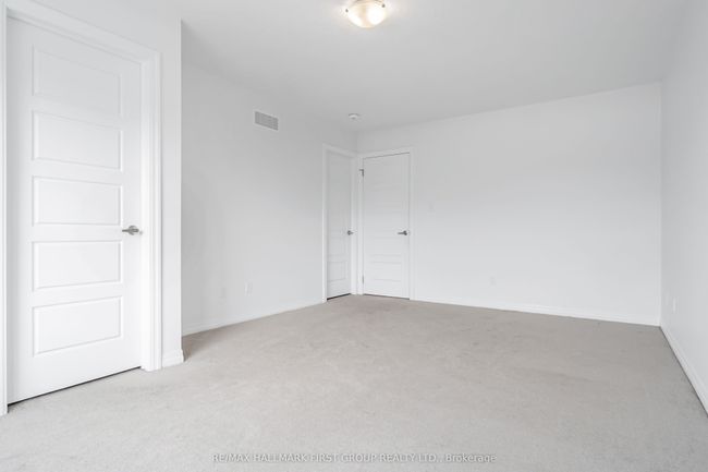 7 Pony Way, House attached with 3 bedrooms, 3 bathrooms and 1 parking in Kitchener ON | Image 18