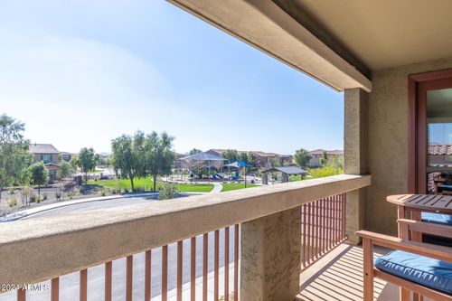 4616 E Vista Bonita Dr, Phoenix, AZ, 85050-8831 | Card Image