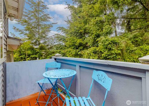 4003 Flora Dr, Fircrest, WA, 98466-5739 | Card Image