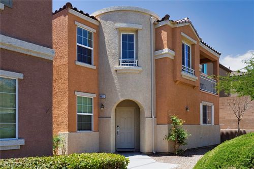 9032 Retro Ct, Las Vegas, NV, 89149-3093 | Card Image