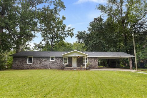 202 Muskie Dr, Summerville, SC, 29483-9411 | Card Image