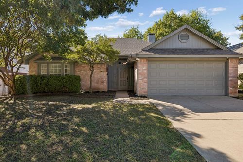 1111 Hyde Park Dr, McKinney, TX, 75069-5351 | Card Image
