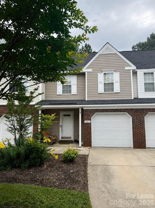 882 Pelican Bay Dr, Pineville, NC, 28134-8848 | Card Image