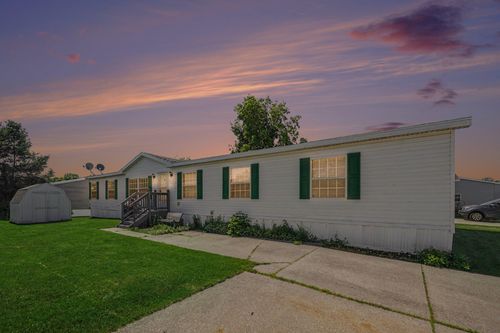 5616 N Mayberry St, Kalamazoo, MI, 49009-9596 | Card Image