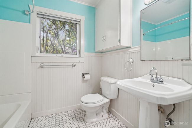 1209 Yew St, House other with 3 bedrooms, 2 bathrooms and null parking in Bellingham WA | Image 14