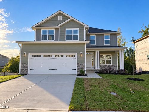 611 Melrose Ct, Sanford, NC, 27330-9754 | Card Image