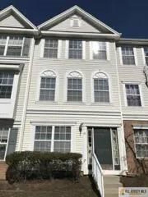 43 Giera Ct, Parlin, NJ, 08859-3138 | Card Image