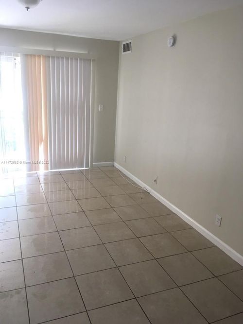 apt-2b-2820 Nw 55th Ave, Lauderhill, FL, 33313-2539 | Card Image