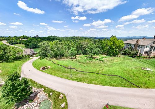 415 Canterbury Rise, Franklin, TN, 37067-6492 | Card Image