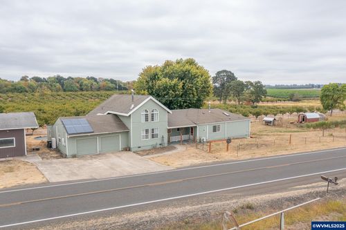 8100 Buena Vista Rd, Independence, OR, 97351-9789 | Card Image