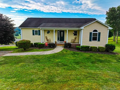 1937 Comonwealth Road, Galax, VA, 24333 | Card Image