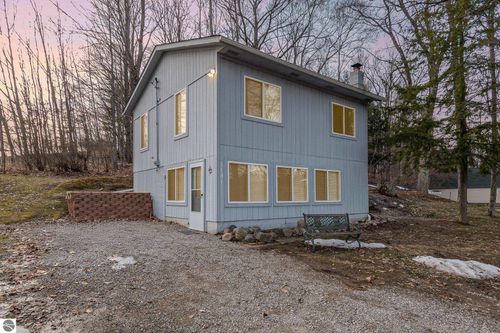 5141 Lake St, Glennie, MI, 48737-9331 | Card Image