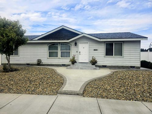 602 New Gate Drive, Prosser, WA, 99350 | Card Image