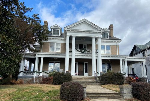 apt-c-441 Highland Ave Sw, Roanoke, VA, 24016-4254 | Card Image