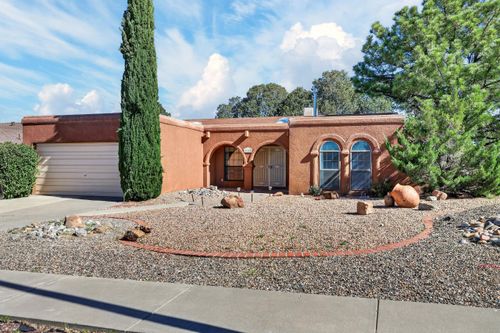 11715 Arroyo De Vis Ne, Albuquerque, NM, 87111-5749 | Card Image