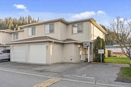 1-5536 Vedder Road, Chilliwack, BC, V2R3X5 | Card Image