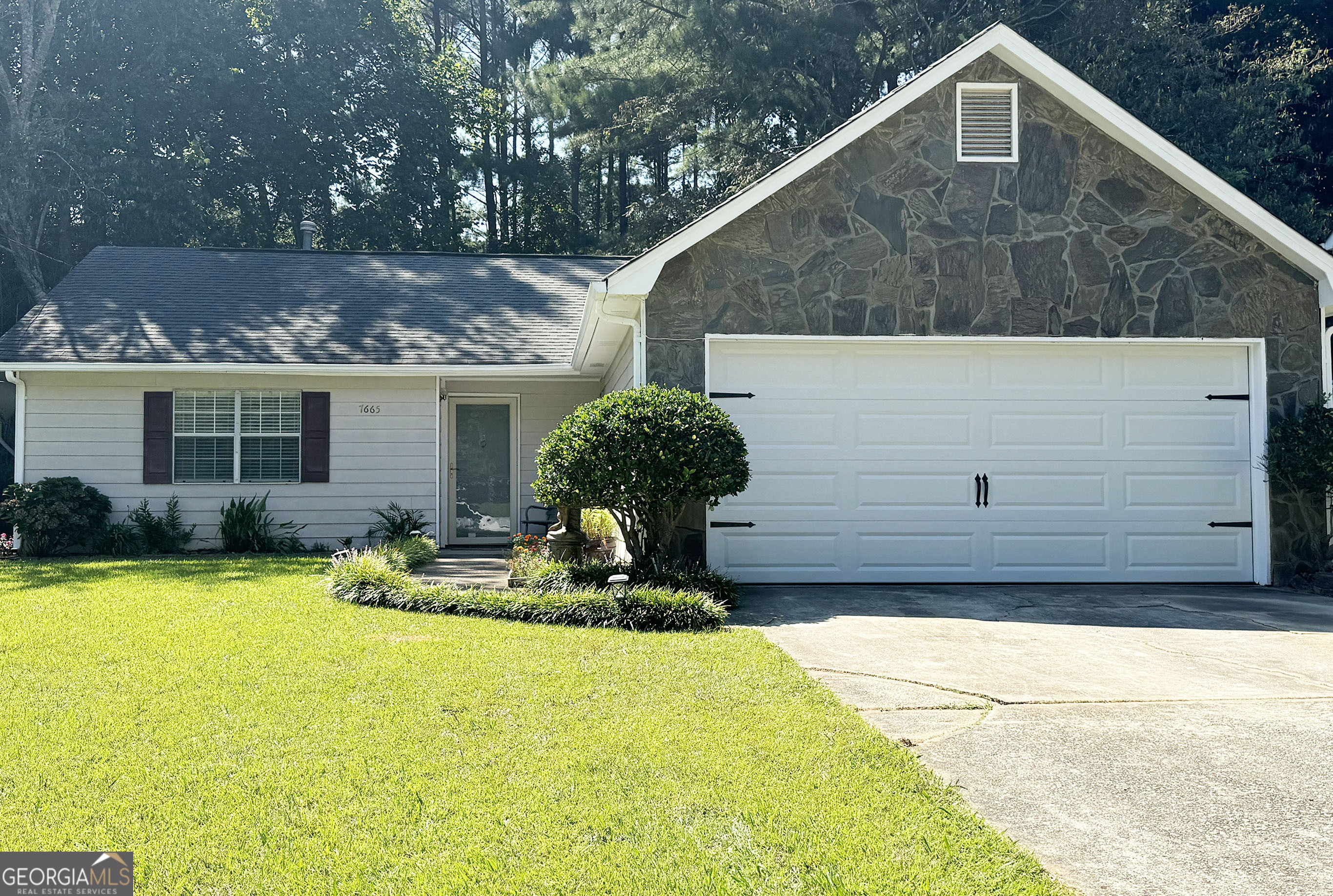 Antebellum Ln, Riverdale, GA 30274