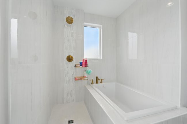 305 37 Th Ave N, House other with 5 bedrooms, 6 bathrooms and 1 parking in Nashville TN | Image 35