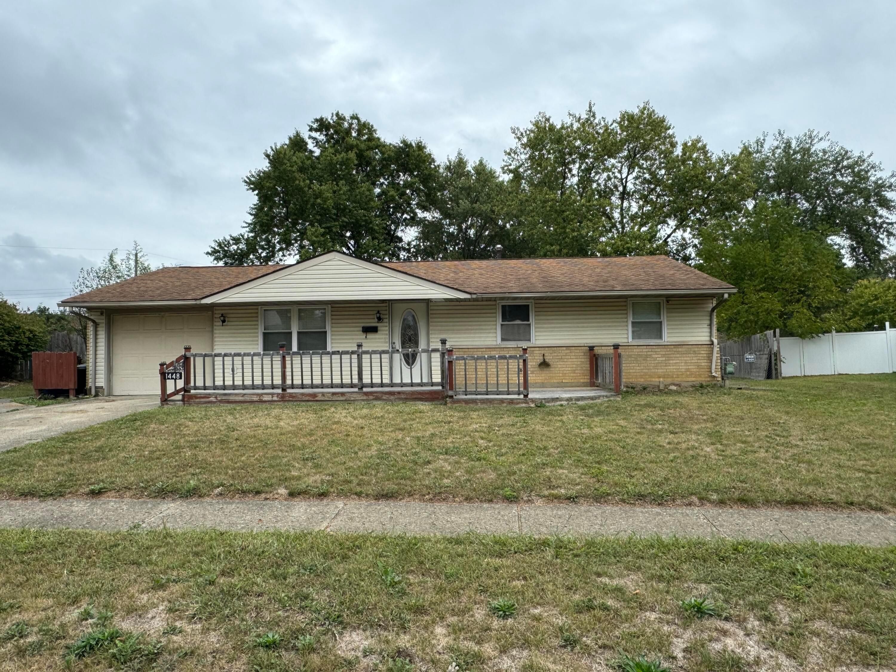 Marty Dr, Reynoldsburg, OH 43068