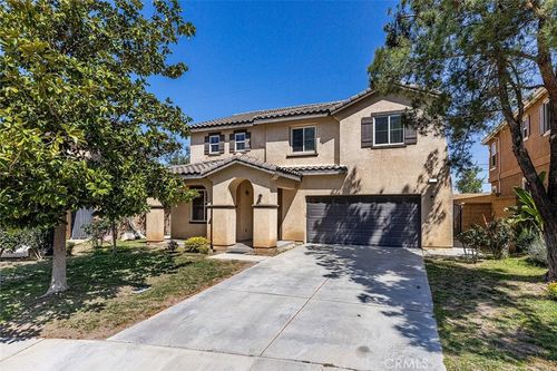 16526 Braeburn Ln, Fontana, CA, 92337 | Card Image