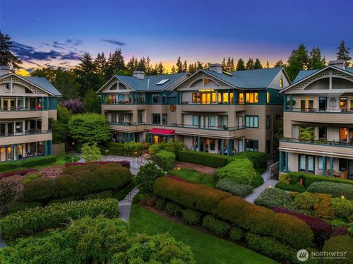 3b-450 Wood Ave Sw, Bainbridge Island, WA, 98110-2598 | Card Image