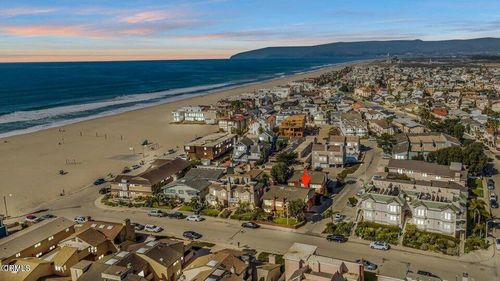 5121 Neptune Sq, Oxnard, CA, 93035-1954 | Card Image