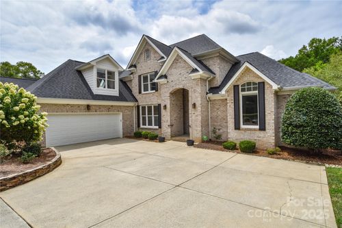 9221 Belle Pines Ct, Sherrills Ford, NC, 28673-7254 | Card Image