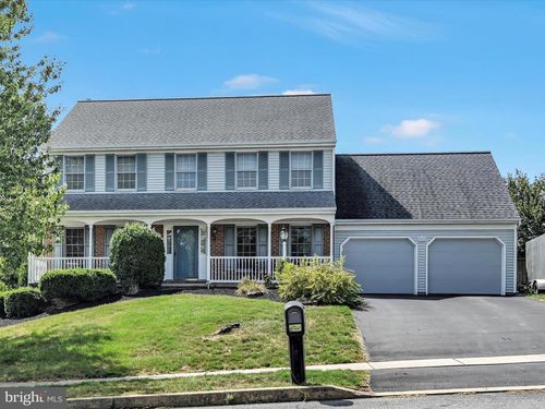 712 Buckingham Blvd, Elizabethtown, PA, 17022-8308 | Card Image