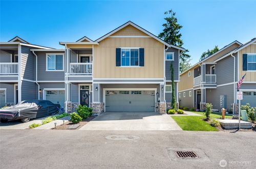 8715 E Gilman Ave, Arlington, WA, 98223-1165 | Card Image